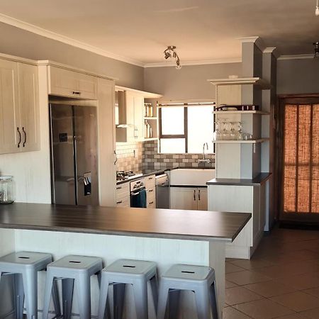 Just Breezy - Visit Langebaan Apartment Exterior photo